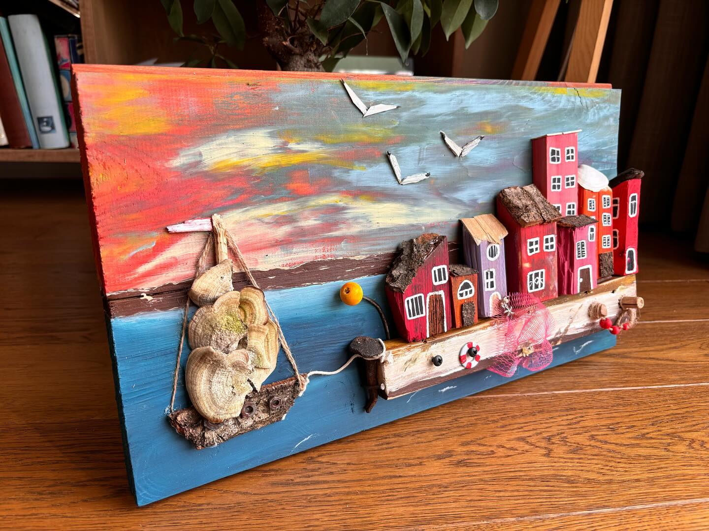 Słońce odpływa, domy czekają